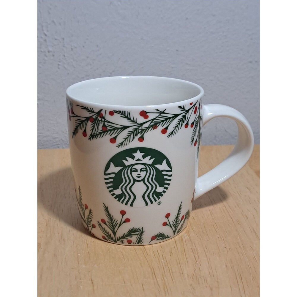 2020 Starbucks Holly Berries Christmas Holiday 12 oz Coffee Cup